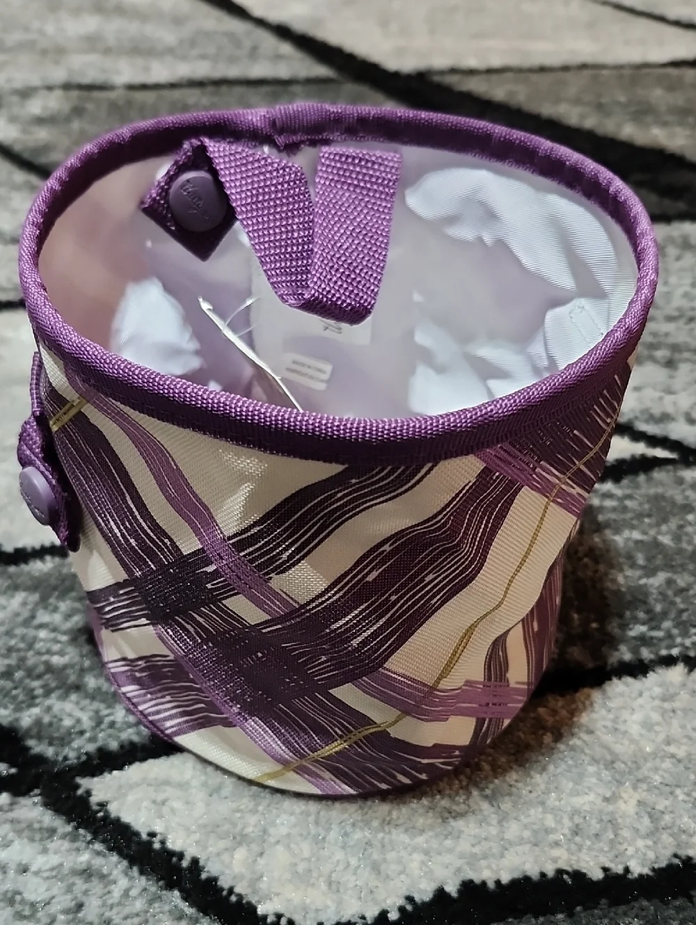THIRTY-ONE GIFTS OH-SNAP MINI ROUND STORAGE CONTAINER BIN ORGANIZER PLUM  DESIGN